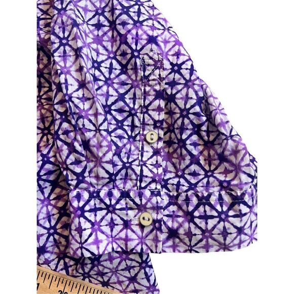 Catherines. ￼ Purple and white geometrical pattern button down  ￼ three-quarter - Picture 7 of 11